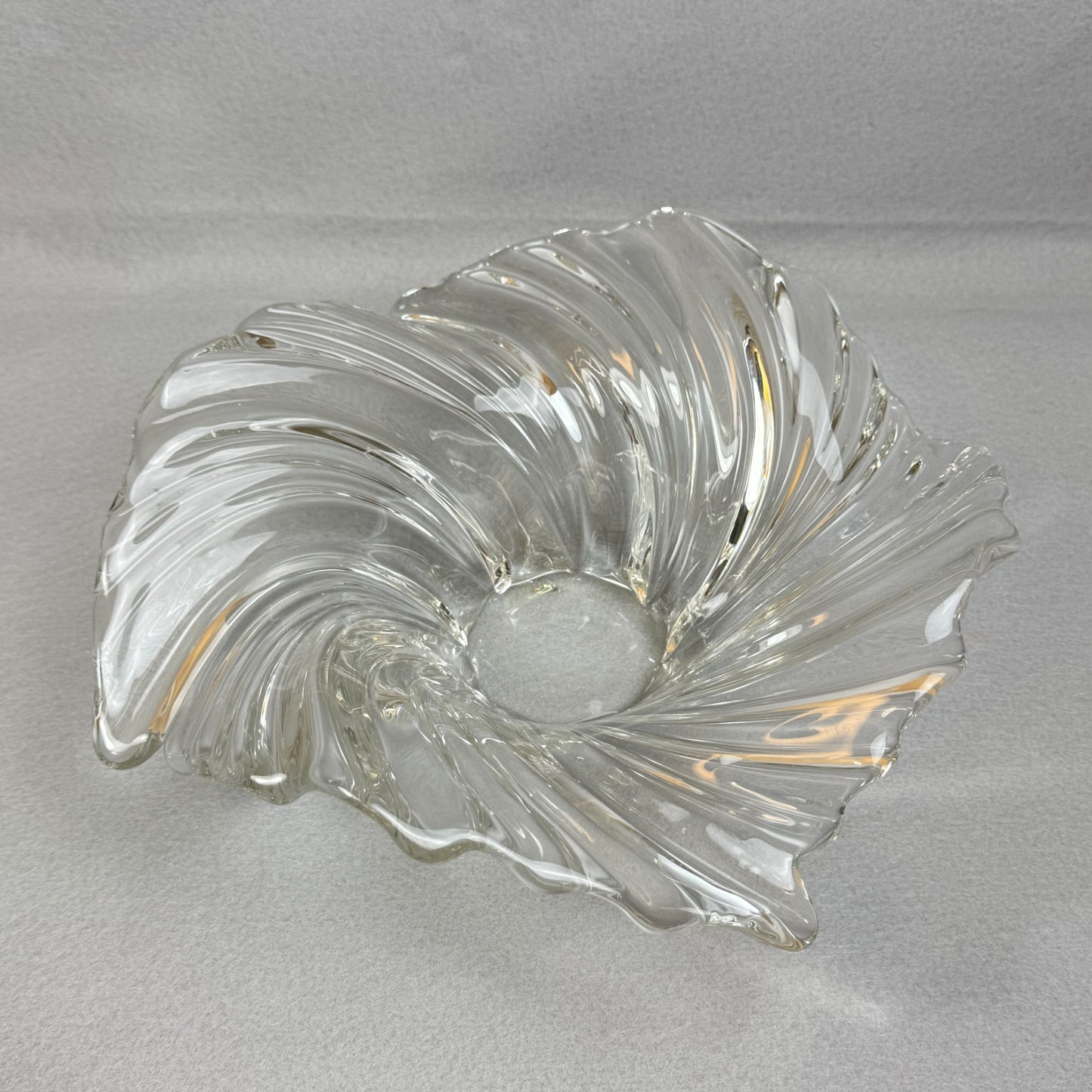 Mikasa Belle Epoque Crystal Swirl  Heavy Glass Centerpiece Bowl 13" Width