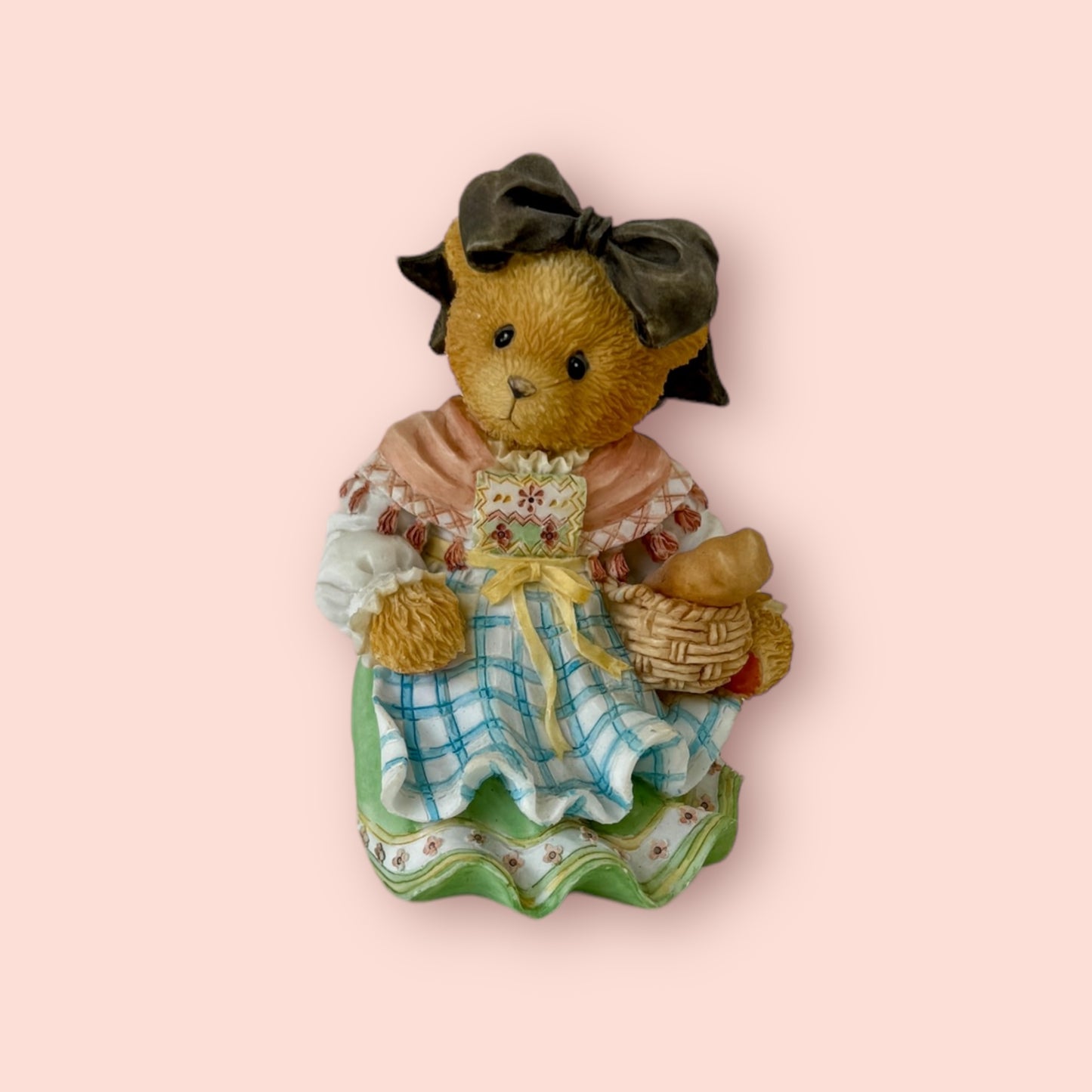 1996 Cherished Teddies- Claudette Reg No 6C9/224