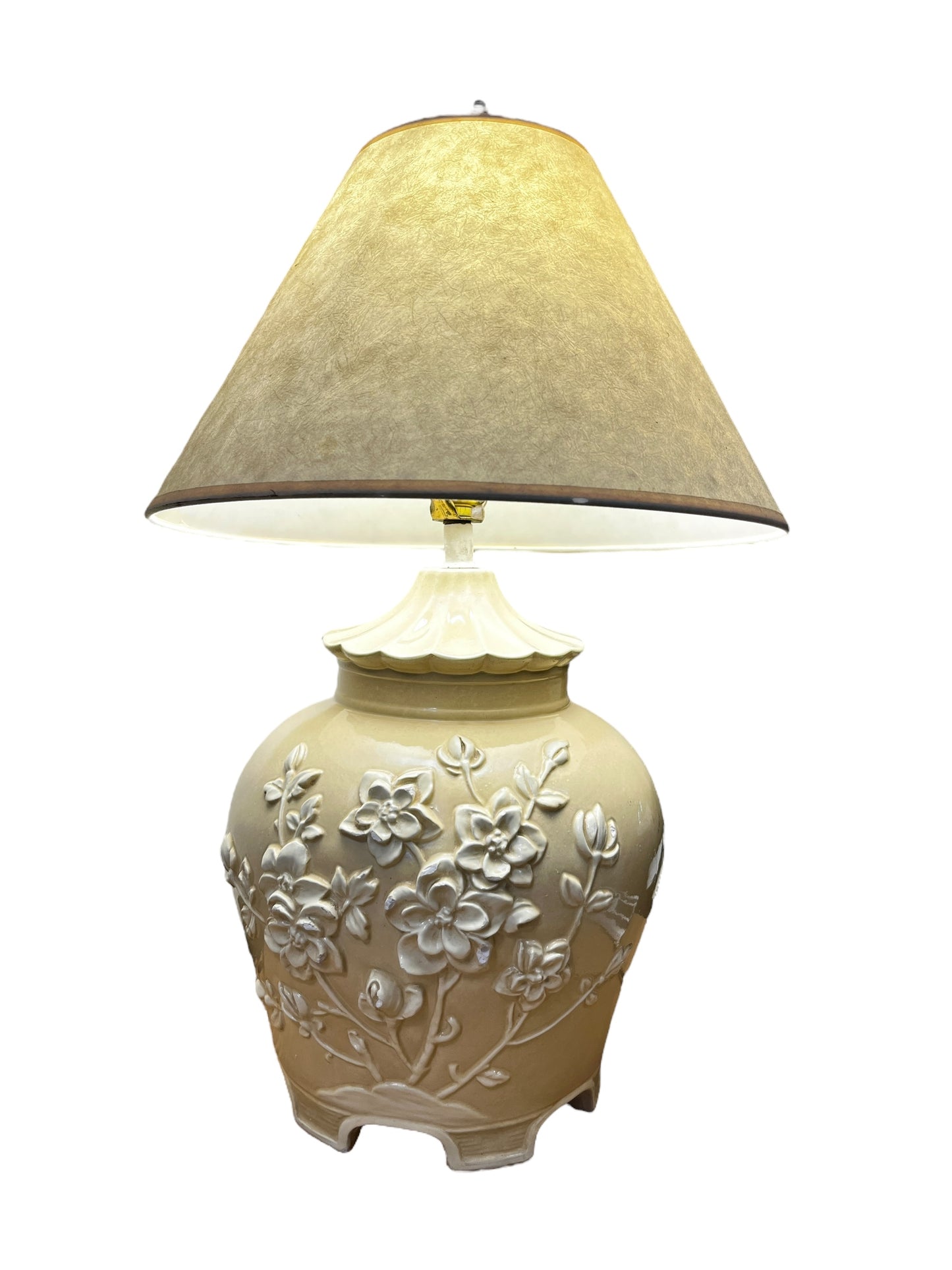 Mid-Century Chinoiserie Pagoda Style Pale Yellow Table Lamp