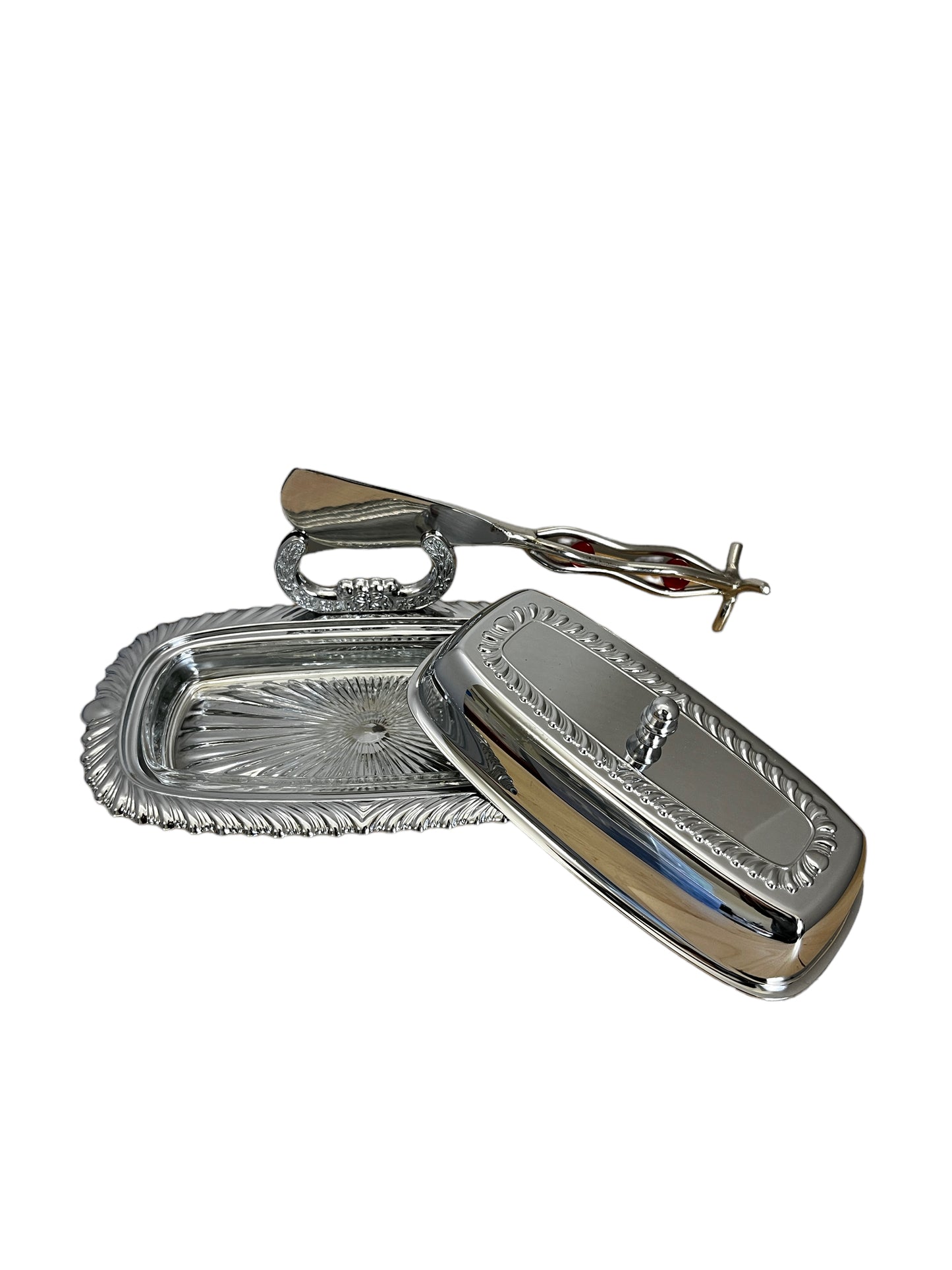 Vintage Chrome Plated Irvinware Butter Dishes With Glass Insert and Knife.