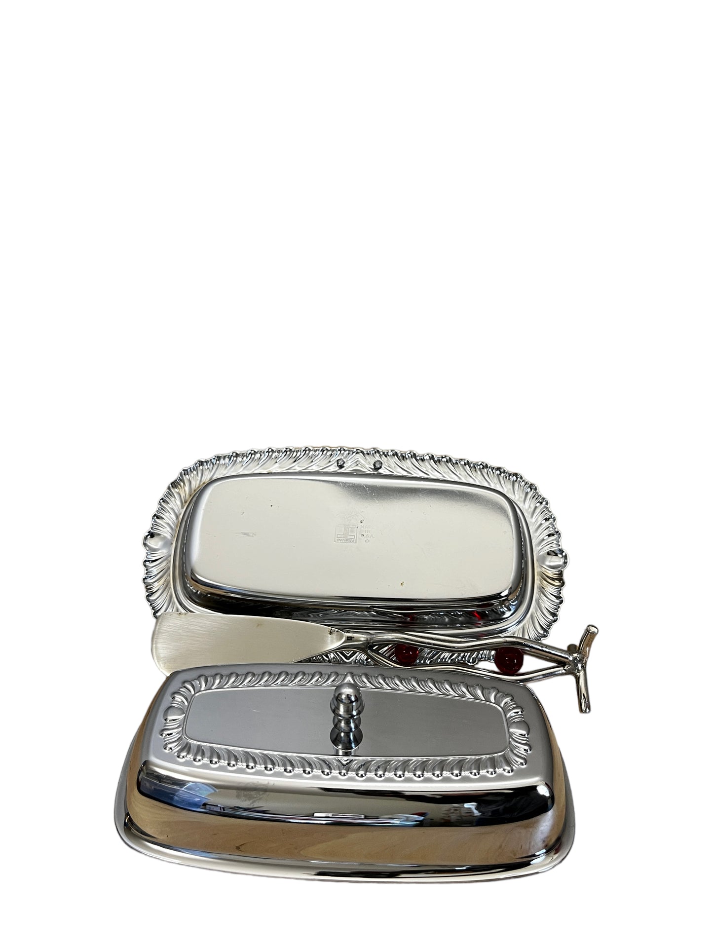 Vintage Chrome Plated Irvinware Butter Dishes With Glass Insert and Knife.