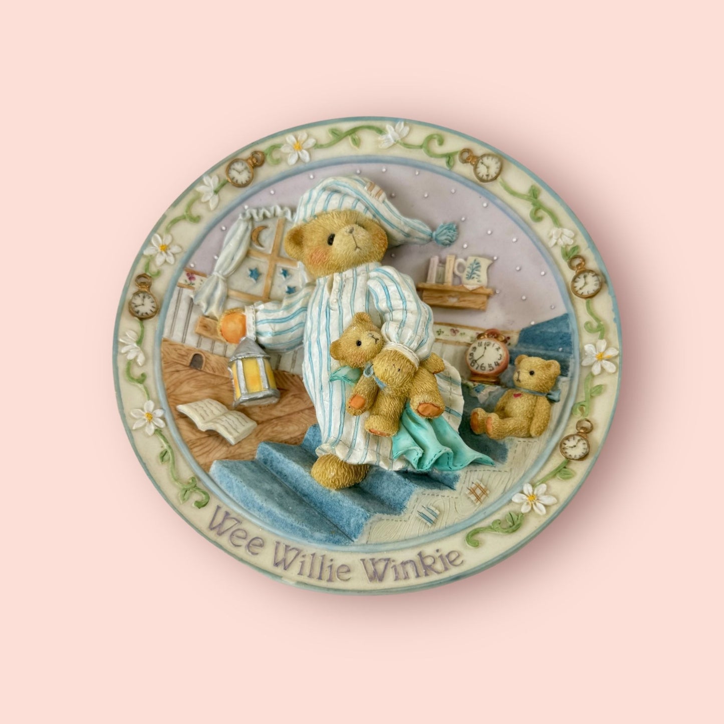 1996 Wee Willie Winkie Nursery Rhyme Plate Cherished Teddies Collection 170941